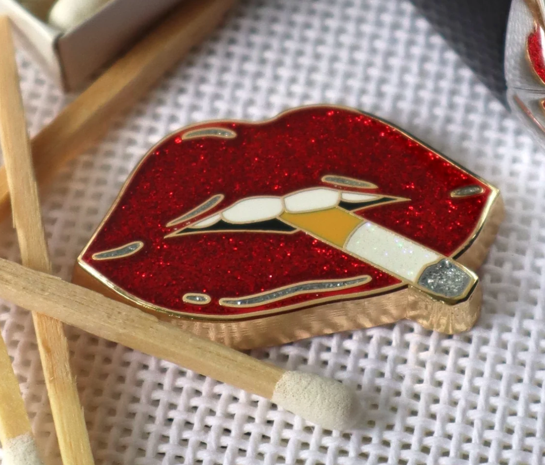 Hot Lips Needle Minder