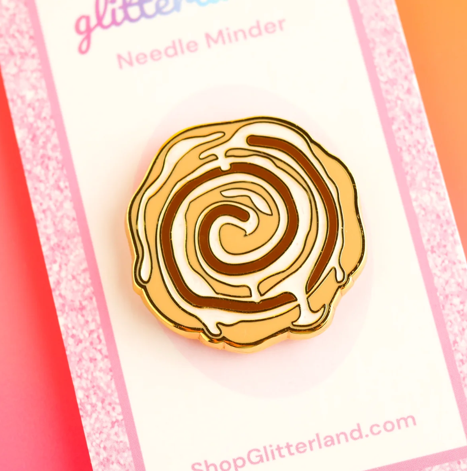 Cinnamon Roll Needle Minder