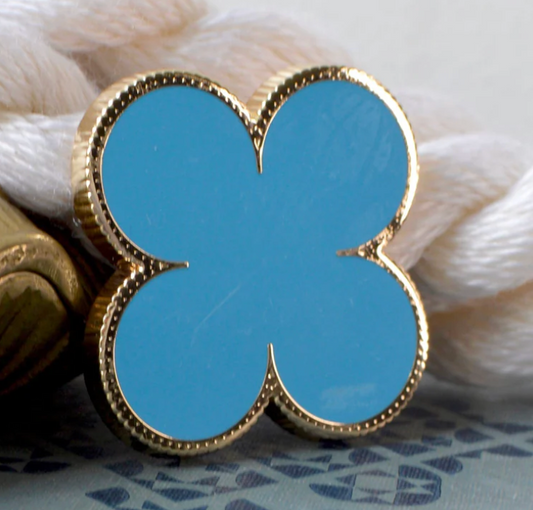 Empire Turquoise Clover Needle Minder (Large)