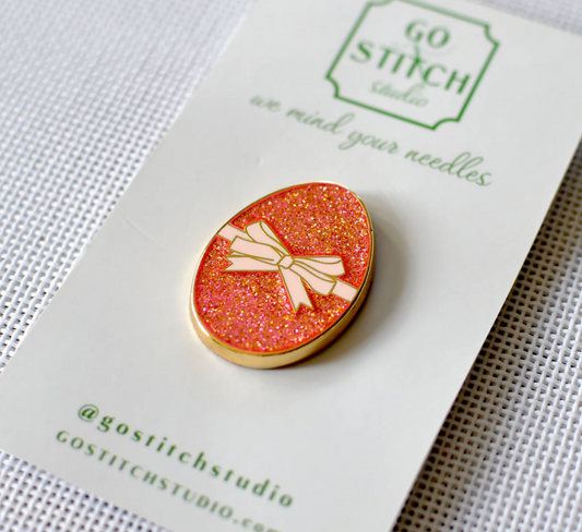 Pink Champagne Egg w/Glitter Needle Minder