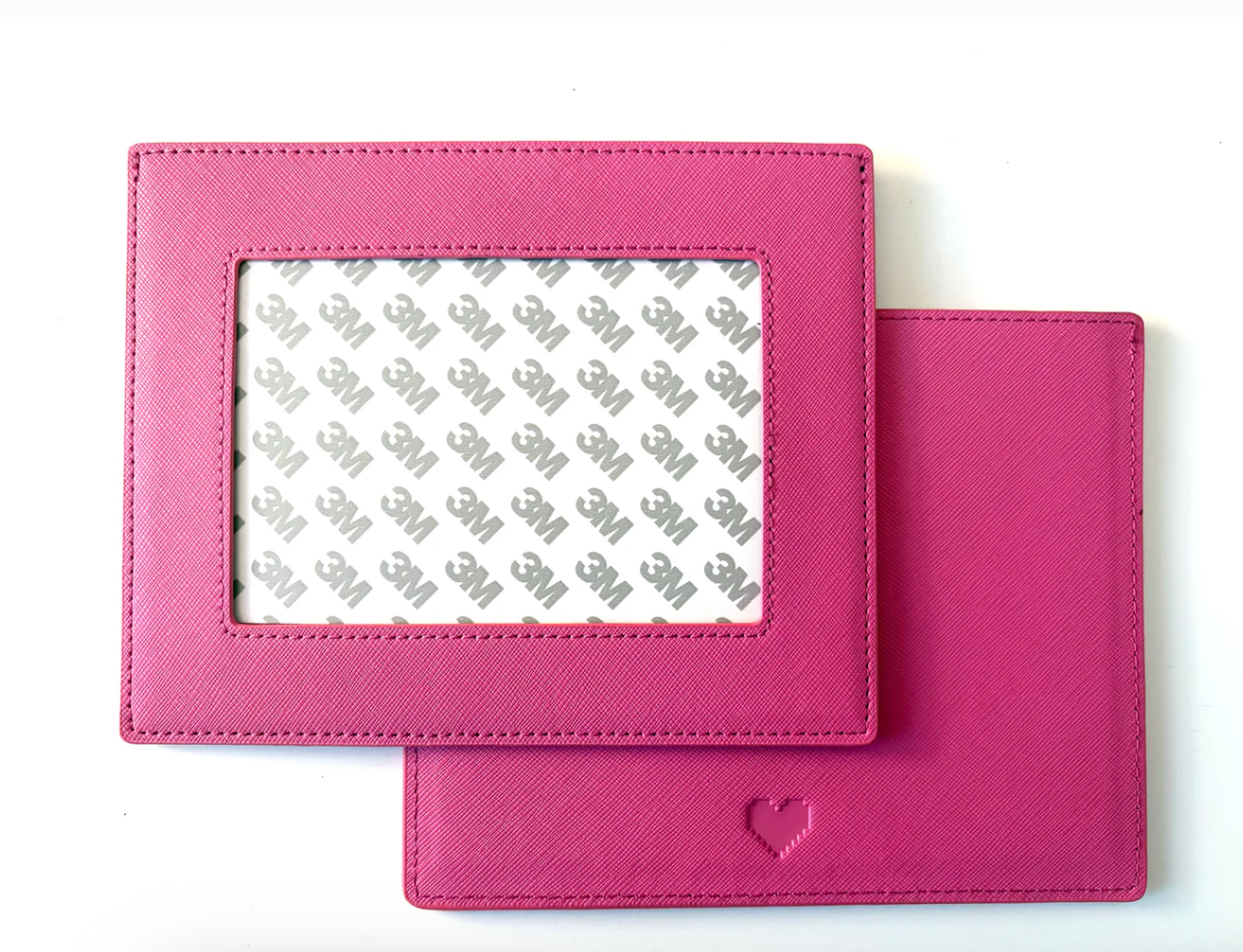 Hot Pink Self-Finishing Mahjong Card Sleeve